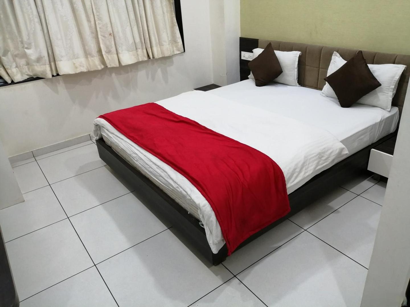 Hotel Best Velly กันตินาการ์ ภายนอก รูปภาพ